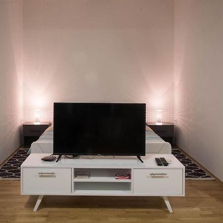 Apartmani Pijemont Višegrad エクステリア 写真